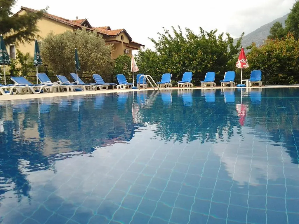 Eftelya Apart Oludeniz 3*,